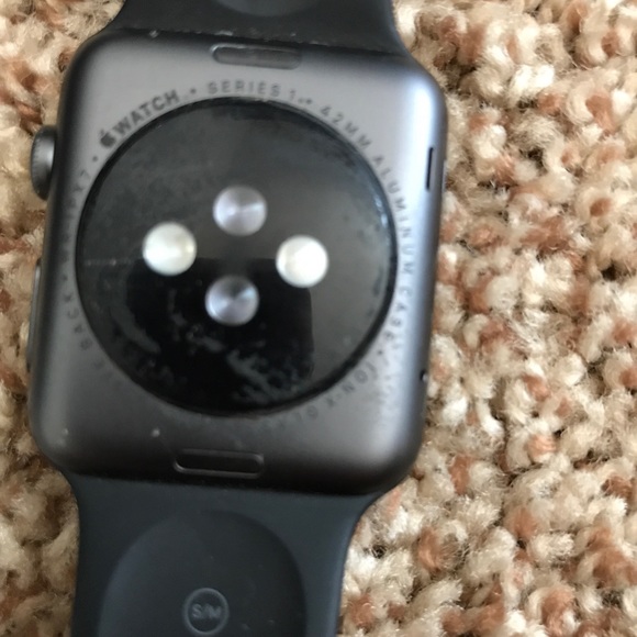 Black Apple Watch series 1